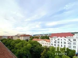 Pronájem bytu 2+kk, Praha - Holešovice, Komunardů, 53 m2