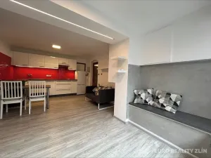 Pronájem bytu 2+kk, Zlín, Nad Vývozem, 54 m2