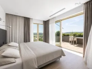 Pronájem bytu 5+kk, Praha - Radotín, Zderazská, 260 m2