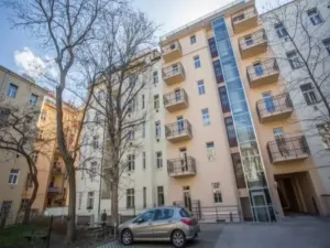 Pronájem bytu 2+kk, Praha - Žižkov, Ondříčkova, 48 m2