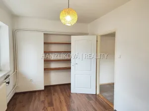 Pronájem bytu 3+1, České Budějovice - České Budějovice 3, Neplachova, 78 m2