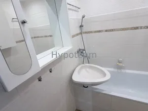 Prodej bytu 2+1, Ústí nad Labem - Střekov, Nová, 64 m2