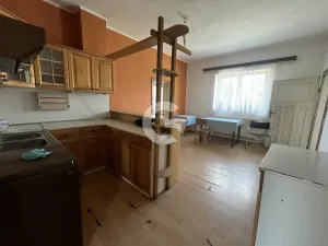 Prodej atypického bytu, Velké Opatovice, Sokolská, 450 m2