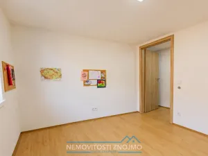 Prodej rodinného domu, Chvalovice, 220 m2