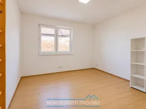 Prodej rodinného domu, Chvalovice, 220 m2