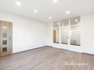 Pronájem bytu 2+kk, Praha - Břevnov, Patočkova, 41 m2