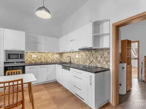Prodej bytu 3+1, Hradec Králové, Škroupova, 80 m2