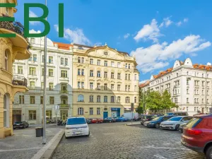 Prodej bytu 3+1, Praha, Římská, 121 m2