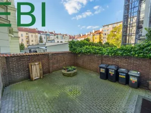 Prodej bytu 3+1, Praha, Římská, 121 m2