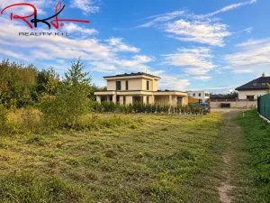 Prodej pozemku pro bydlení, Hradešín, 875 m2