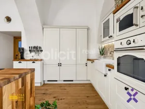 Prodej vily, Jemnice, Husova, 1025 m2
