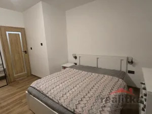 Pronájem bytu 2+kk, Opava - Předměstí, Pekařská, 47 m2