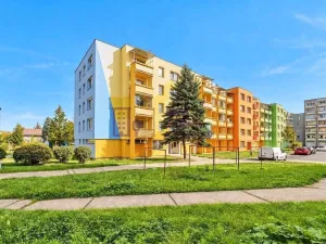 Pronájem bytu 3+1, Jindřichův Hradec - Jindřichův Hradec V, Kosmonautů, 71 m2