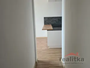Pronájem bytu 2+kk, Opava - Kateřinky, Zeyerova, 48 m2