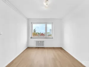 Pronájem bytu 3+1, Hradec Králové, Oskara Nedbala, 61 m2