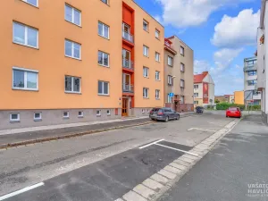 Pronájem bytu 3+1, Hradec Králové, Oskara Nedbala, 61 m2