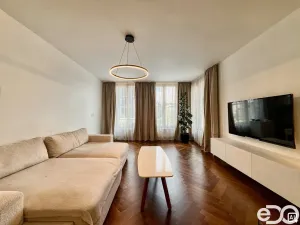 Pronájem bytu 2+kk, Praha, Albrightové, 64 m2