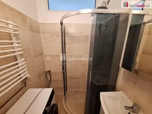 Pronájem bytu 3+1, Praha, Krátká, 65 m2