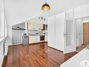 Prodej bytu 1+kk, Horoměřice, T. G. Masaryka, 37 m2