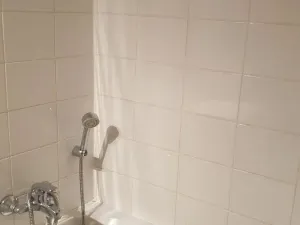 Pronájem bytu 1+kk, Praha - Hostivař, Pražská, 27 m2