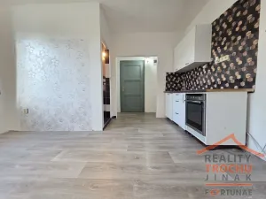 Prodej bytu 1+1, Dvůr Králové nad Labem, Žirecká, 41 m2