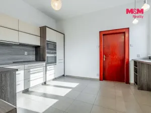 Prodej bytu 3+1, Český Těšín, Štefánikova, 111 m2