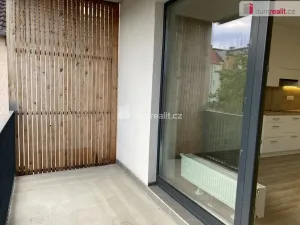 Pronájem bytu 2+kk, Plzeň, Na Roháči, 64 m2