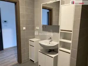 Pronájem bytu 2+kk, Plzeň, Na Roháči, 64 m2