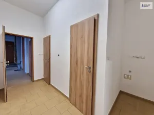 Pronájem kanceláře, Příbram - Příbram VI-Březové Hory, Rožmitálská, 52 m2