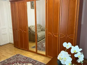 Pronájem bytu 3+1, Karlovy Vary, Sadová, 90 m2