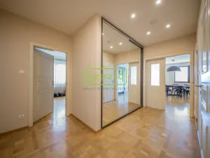 Prodej bytu 3+kk, Praha, Učňovská, 90 m2