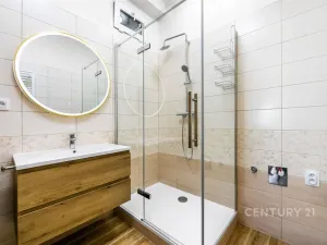 Prodej bytu 3+kk, Plzeň - Jižní Předměstí, Vrchlického, 77 m2