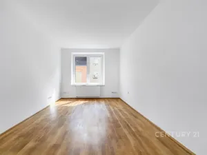Prodej bytu 3+kk, Plzeň - Jižní Předměstí, Vrchlického, 77 m2