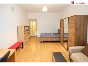 Pronájem bytu 2+kk, Praha - Žižkov, Jeseniova, 50 m2