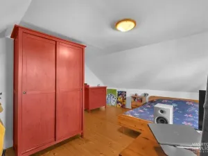 Prodej rodinného domu, Hořiněves - Žíželeves, 149 m2