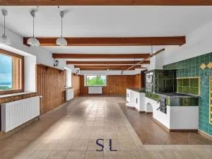 Prodej zemědělské usedlosti, Horní Planá, 200 m2