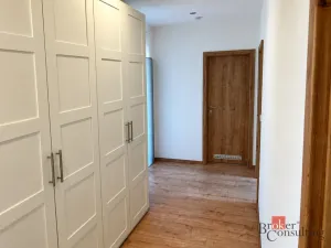 Pronájem bytu 2+kk, Jesenice, Cedrová, 67 m2
