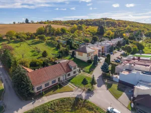 Prodej rodinného domu, Milešovice, 157 m2