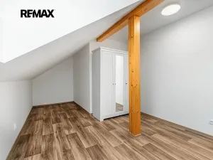 Pronájem rodinného domu, Horní Lukavice, 173 m2