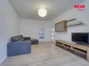 Prodej bytu 3+1, Klatovy - Klatovy III, Pod Hůrkou, 63 m2
