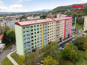 Prodej bytu 3+1, Krupka - Maršov, Dukelských hrdinů, 68 m2
