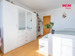 Prodej bytu 2+kk, Třeboň - Třeboň II, Nádražní, 50 m2