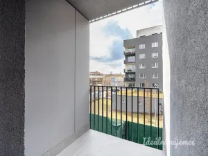 Pronájem bytu 1+kk, Praha - Vysočany, Strnadových, 34 m2