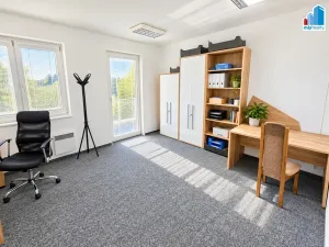 Pronájem skladu, Dýšina, Jižní, 912 m2