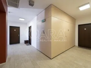 Pronájem bytu 3+kk, Praha - Michle, Baarova, 117 m2