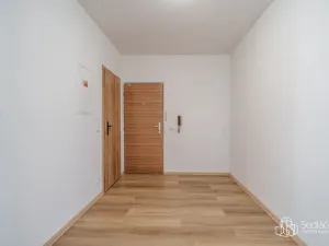 Pronájem bytu 3+1, Sokolov, Závodu míru, 84 m2