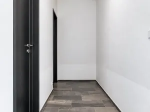 Pronájem ordinace, Praha - Libeň, Smrčkova, 101 m2