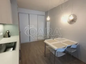 Pronájem bytu 1+kk, Praha - Stodůlky, Petržílkova, 42 m2