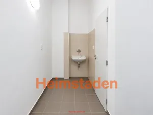Pronájem obchodního prostoru, Karviná - Nové Město, tř. Osvobození, 65 m2