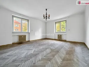 Prodej bytu 2+1, Ostrov, Palackého, 74 m2